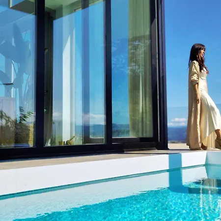 Con Vistas Al Mar Y Piscina Vilaboa