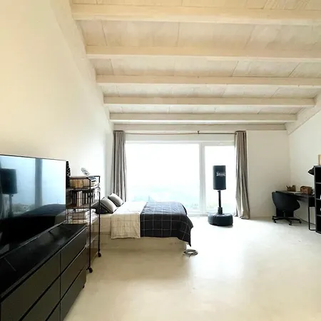 Con Vistas Al Mar Y Piscina 4*